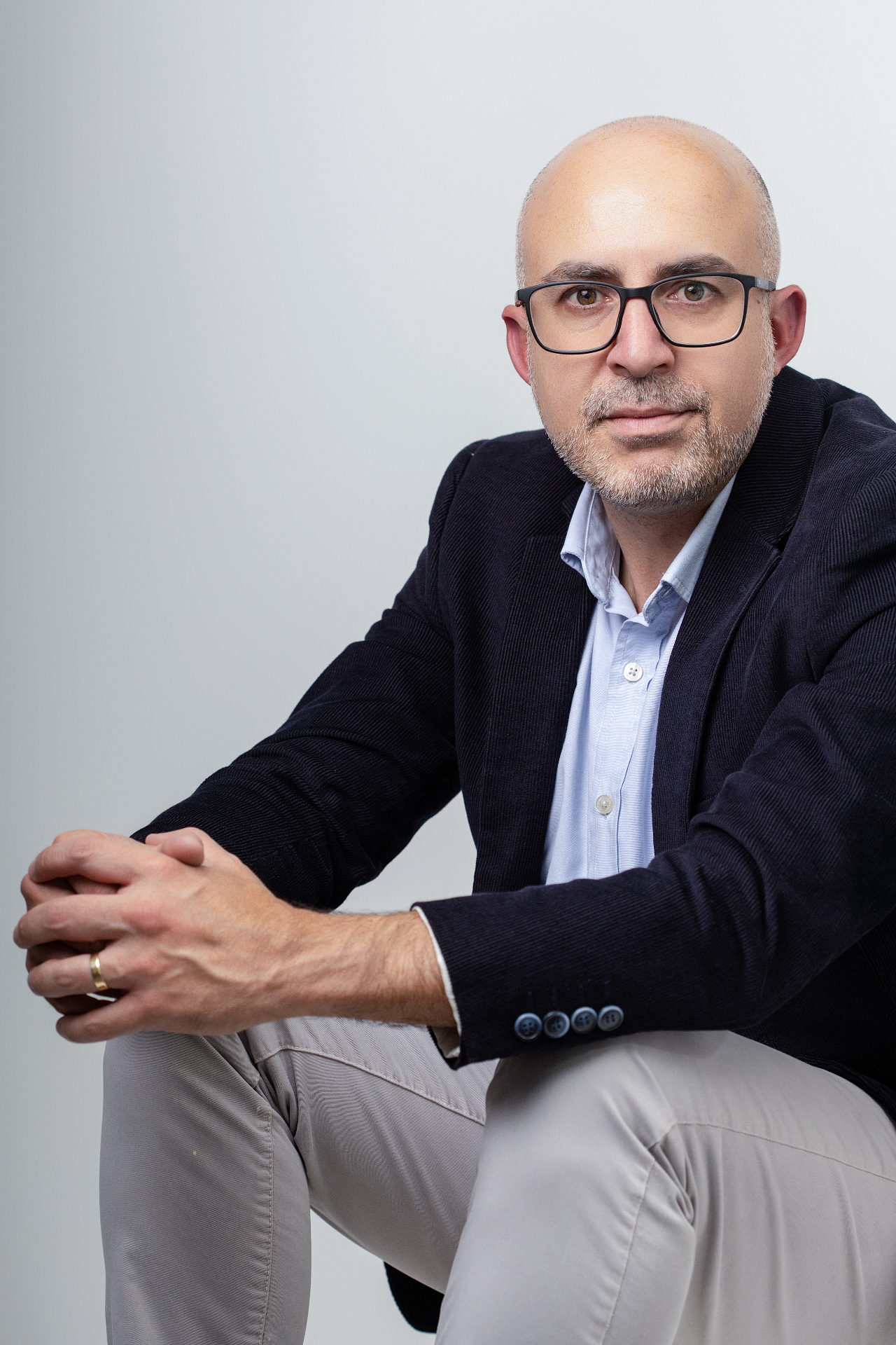 Daniel Aguirre, Físico Médico